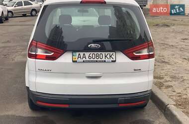 Минивэн Ford Galaxy 2013 в 