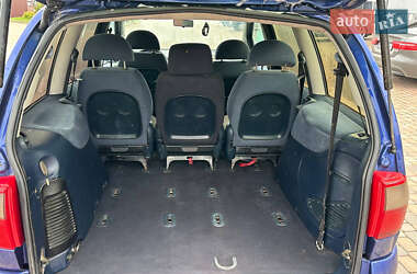 Минивэн Ford Galaxy 2000 в 