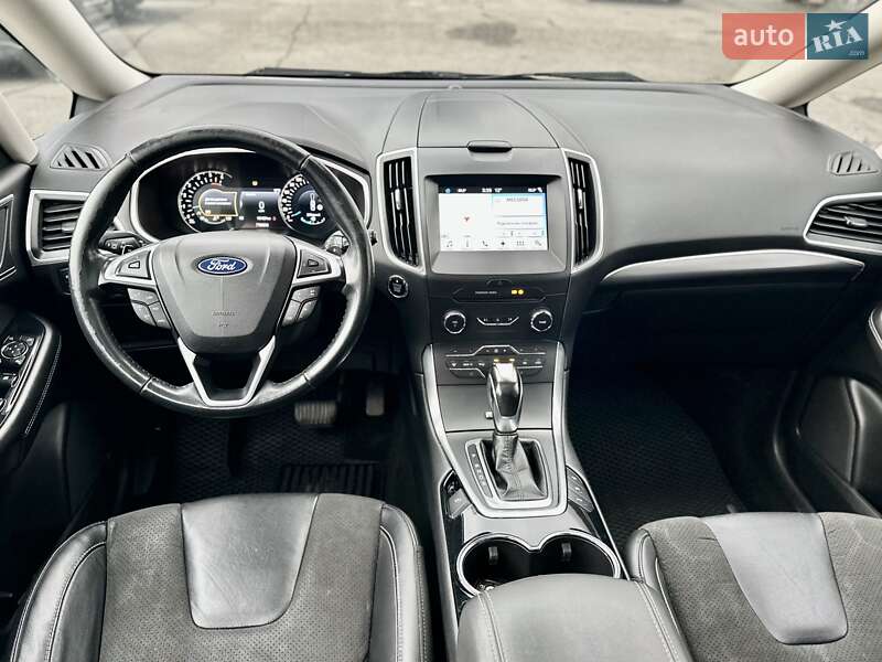 Минивэн Ford Galaxy 2017 в Киеве