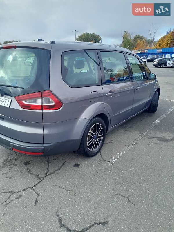 Минивэн Ford Galaxy 2013 в Киеве