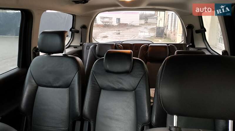 Мінівен Ford Galaxy 2010 в Рівному фото 16 Мінівен Ford Galaxy 2010 в Рівному