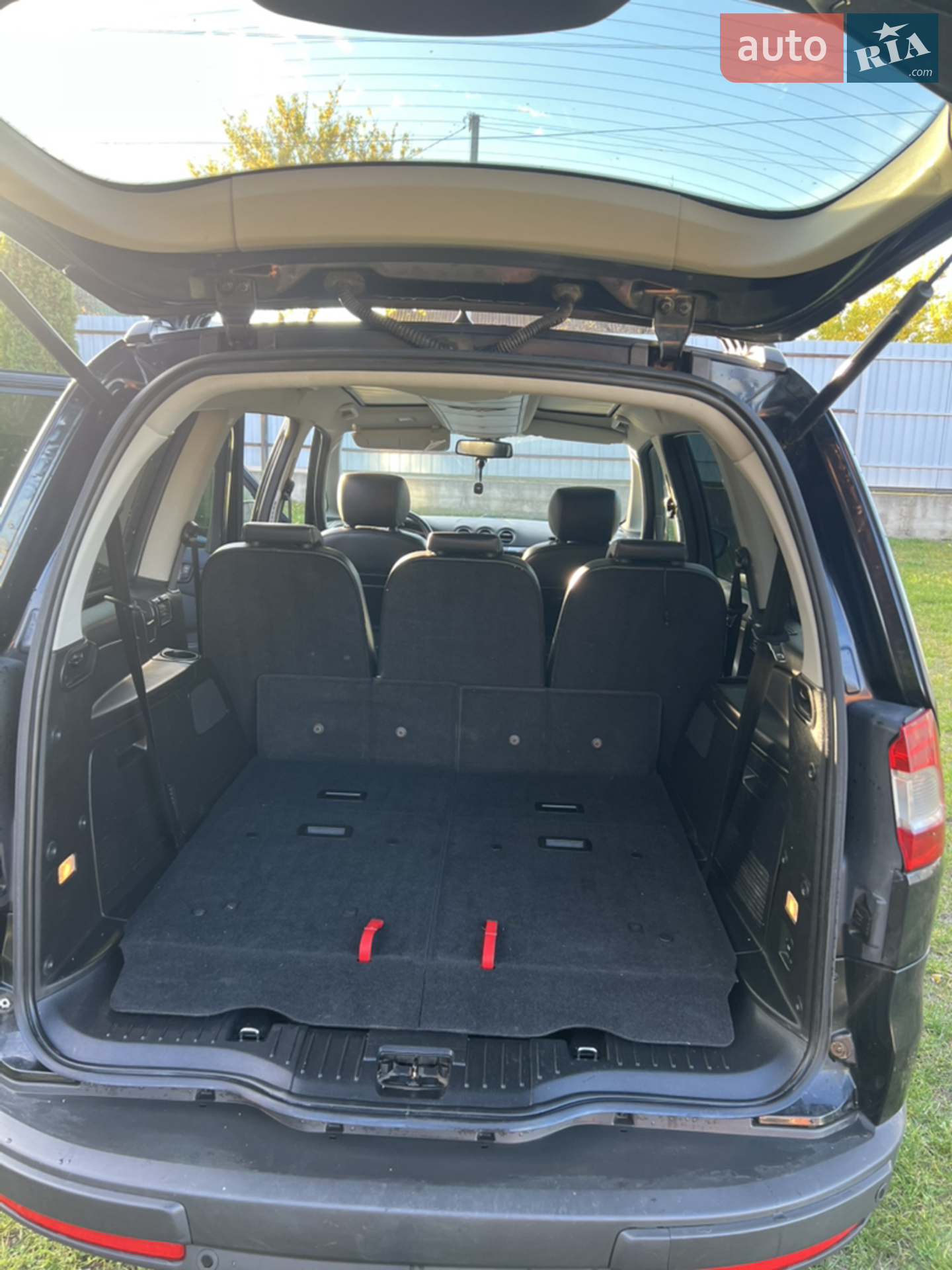 2010 Ford Galaxy - мініатюра 17