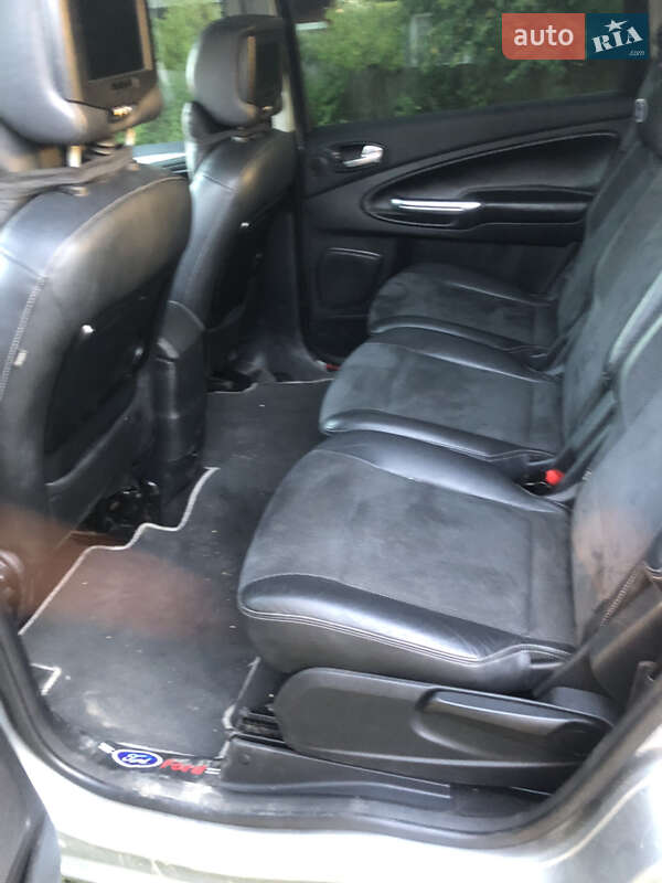 Мінівен Ford Galaxy 2012 в Чернівцях фото 7 Мінівен Ford Galaxy 2012 в Чернівцях