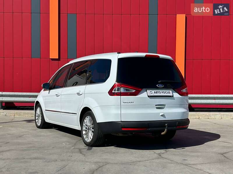 Мінівен Ford Galaxy 2014 в Києві
