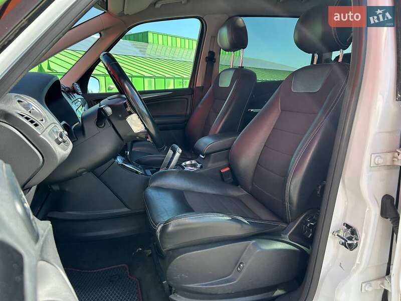 Мінівен Ford Galaxy 2014 в Києві