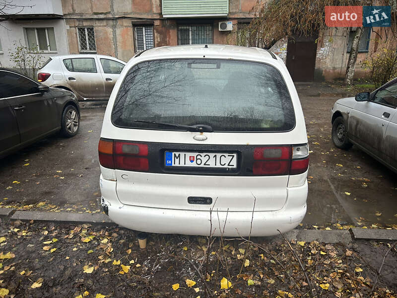 Мінівен Ford Galaxy 1996 в Павлограді