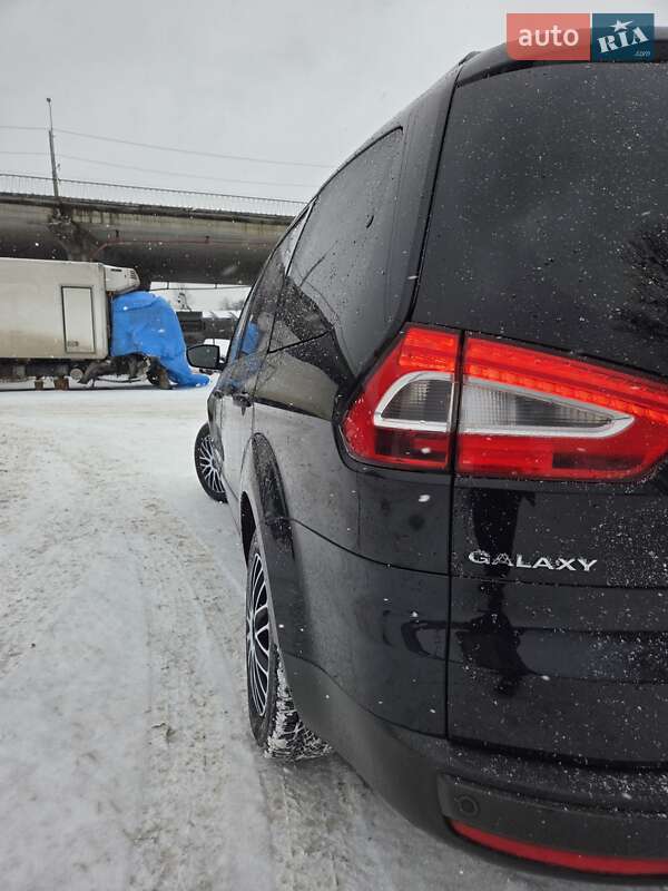 Минивэн Ford Galaxy 2011 в Львове