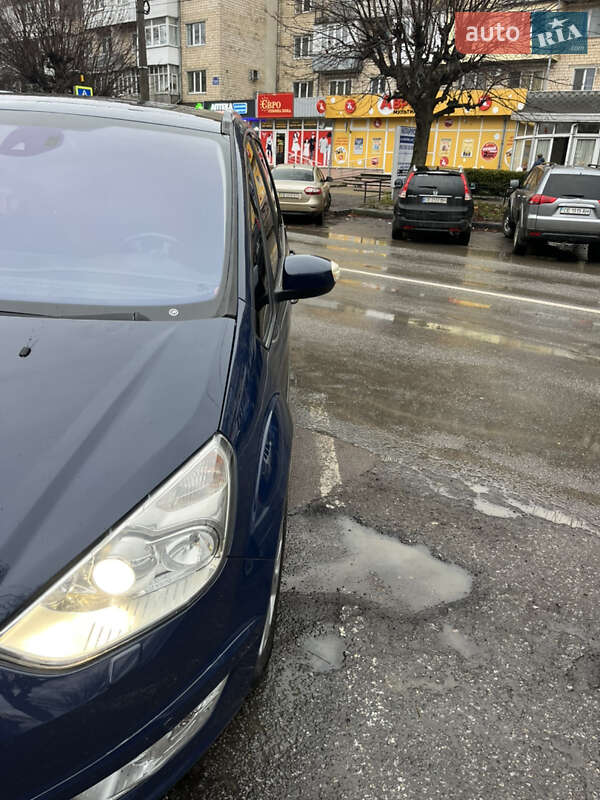 Мінівен Ford Galaxy 2013 в Чернівцях