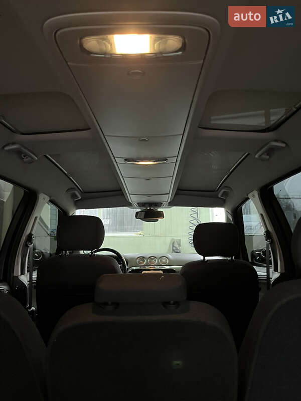 Мінівен Ford Galaxy 2013 в Чернівцях