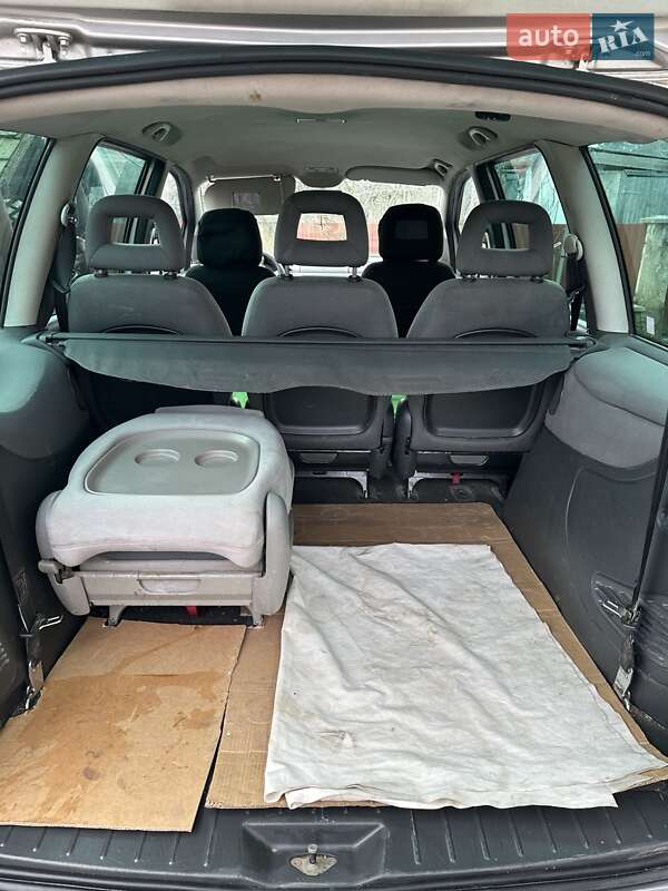 Мінівен Ford Galaxy 2005 в Виноградові