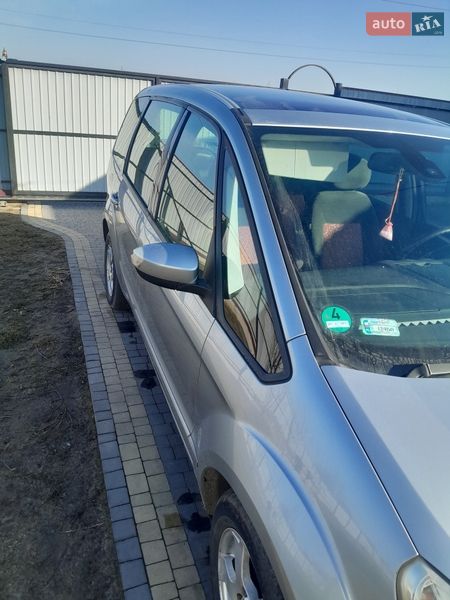 Минивэн Ford Galaxy 2007 в Владимире