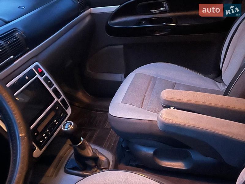 Минивэн Ford Galaxy 2000 в Киеве