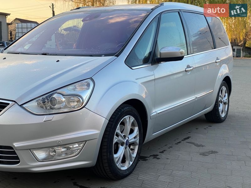 Минивэн Ford Galaxy 2014 в Владимире