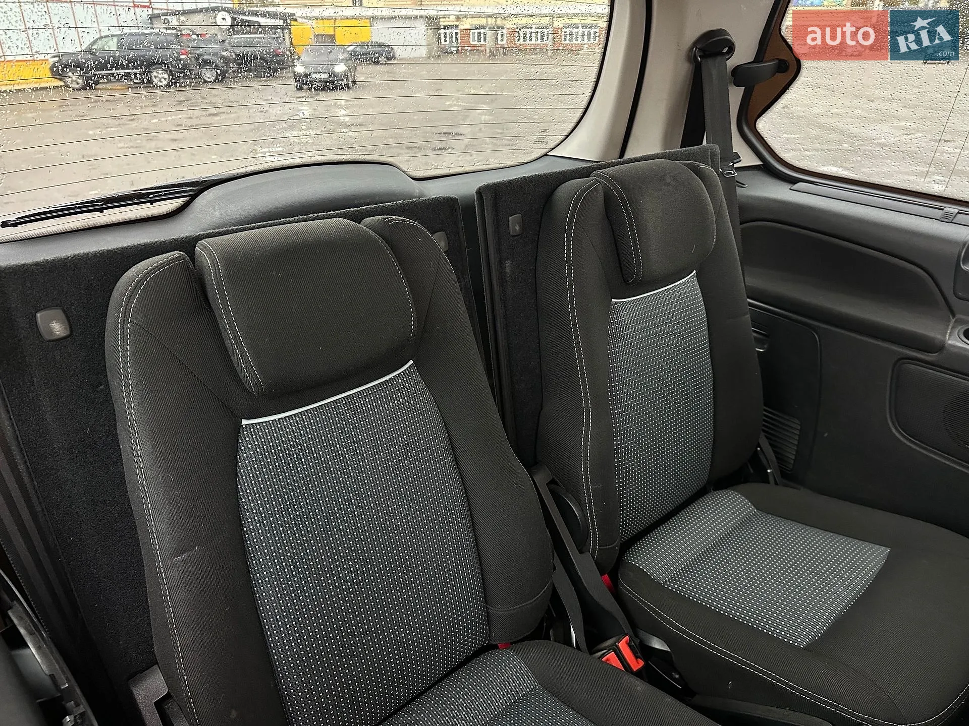 Ford Galaxy 2014 VIN WF0MXXGBWMEL13022 фото оголошення 24 з 29