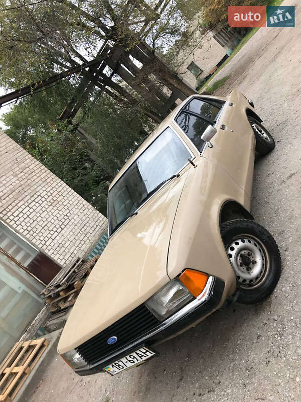 Седан Ford Granada 1979 в Дніпрі