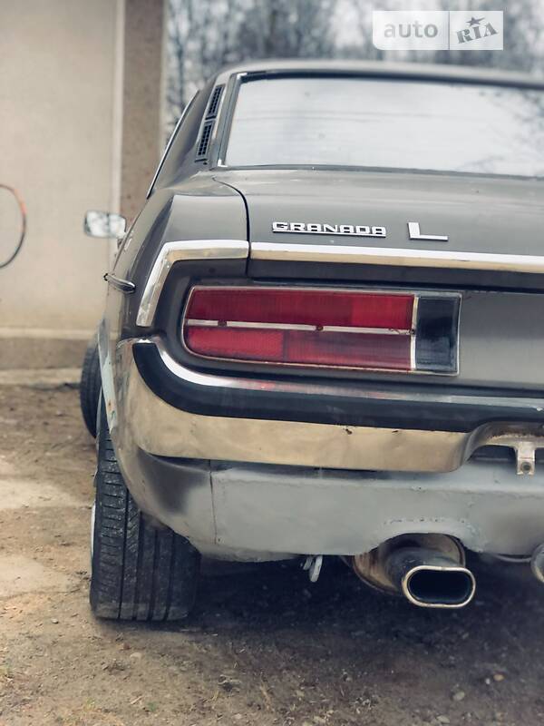 Седан Ford Granada 1976 в Коломые