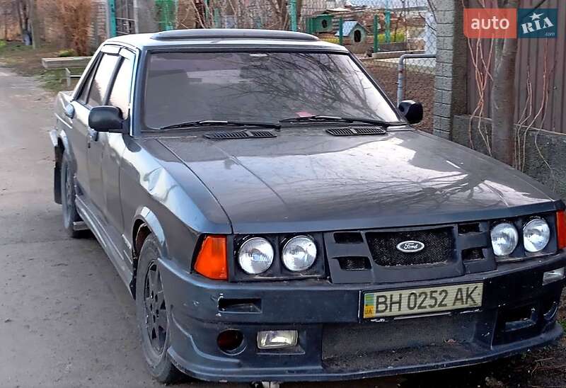 Седан Ford Granada 1983 в Овидиополе