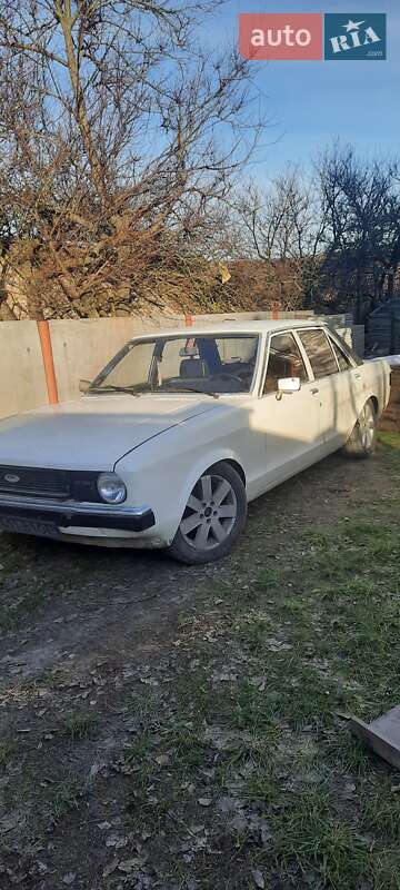 Седан Ford Granada 1982 в Боровой