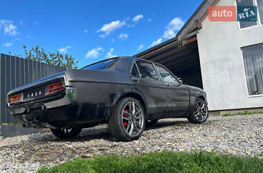 Седан Ford Granada 1976 в  фото 3 Седан Ford Granada 1976 в