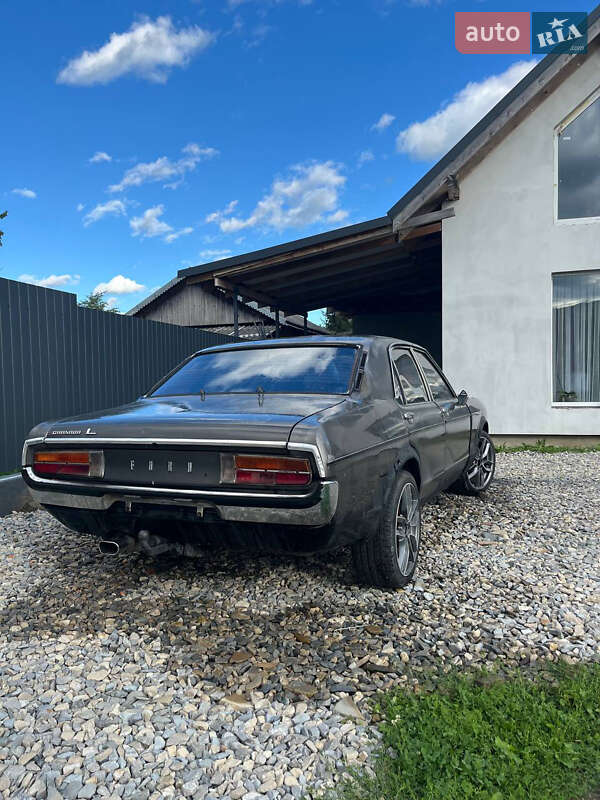 Седан Ford Granada 1976 в Коломые
