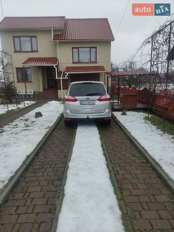 Минивэн Ford Grand C-Max 2012 в Калуше