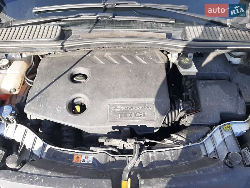 Минивэн Ford Grand C-Max 2014 в Кропивницком