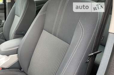 Минивэн Ford Grand C-Max 2011 в 