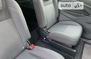 Минивэн Ford Grand C-Max 2011 в 