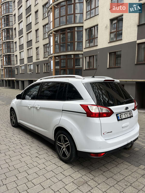 Минивэн Ford Grand C-Max 2012 в Ивано-Франковске