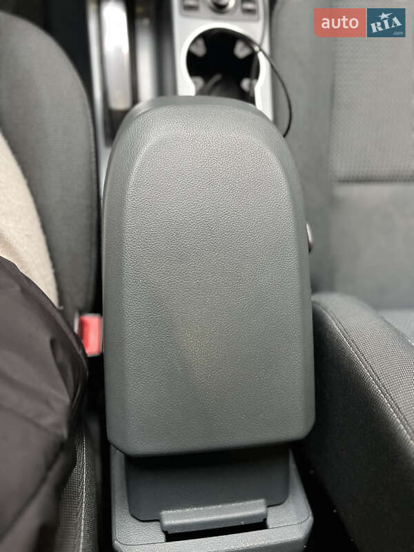Минивэн Ford Grand C-Max 2012 в Ивано-Франковске