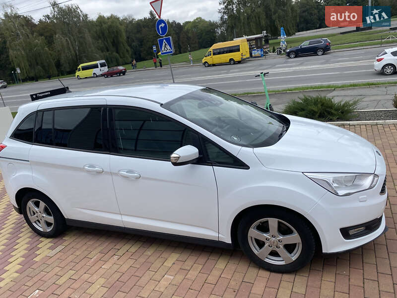Минивэн Ford Grand C-Max 2018 в Хмельницком