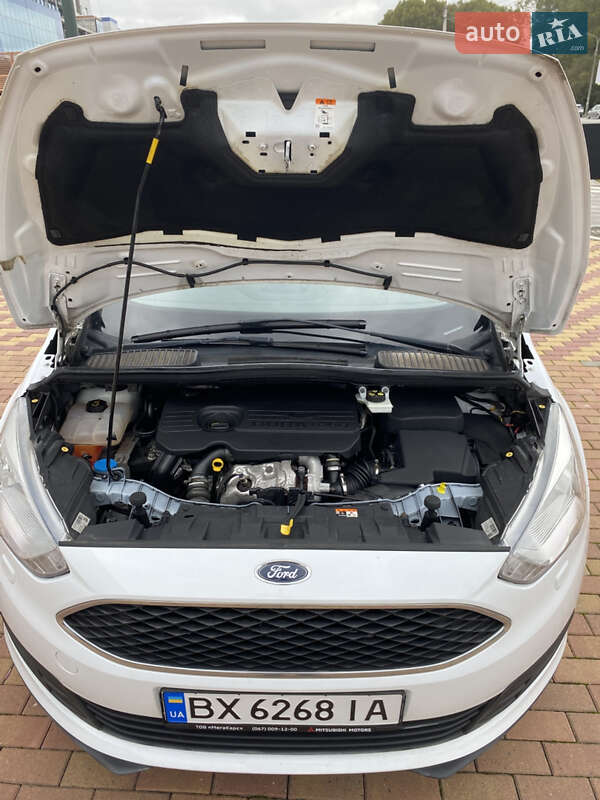 Минивэн Ford Grand C-Max 2018 в Хмельницком