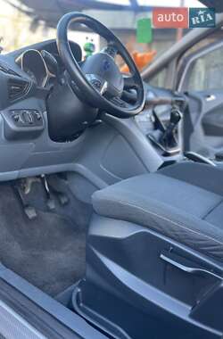 Минивэн Ford Grand C-Max 2012 в 