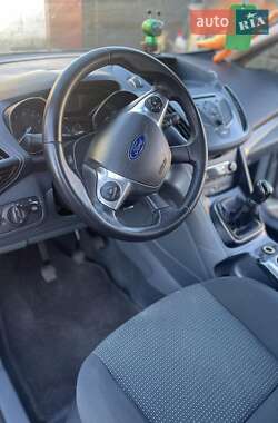 Минивэн Ford Grand C-Max 2012 в 