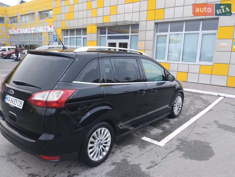 Минивэн Ford Grand C-Max 2010 в Киеве