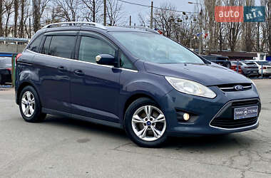 Минивэн Ford Grand C-Max 2012 в 