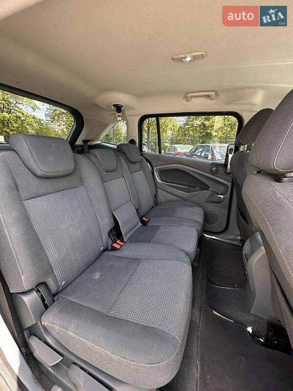 Мінівен Ford Grand C-Max 2011 в Кривому Розі