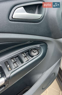 Минивэн Ford Grand C-Max 2011 в 