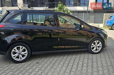 Минивэн Ford Grand C-Max 2011 в 