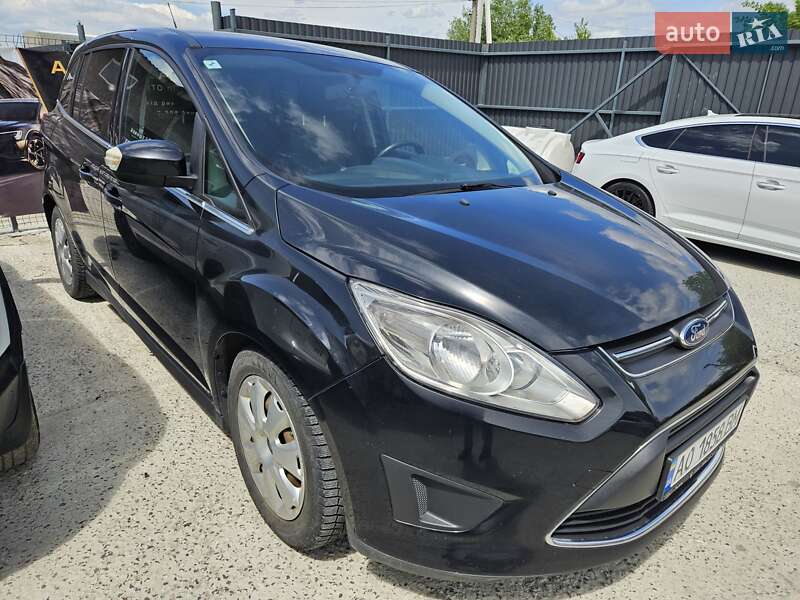 Минивэн Ford Grand C-Max 2012 в 