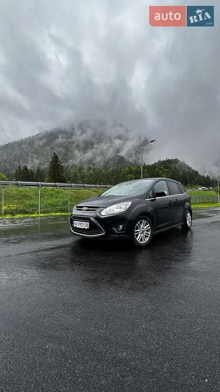 Минивэн Ford Grand C-Max 2013 в 