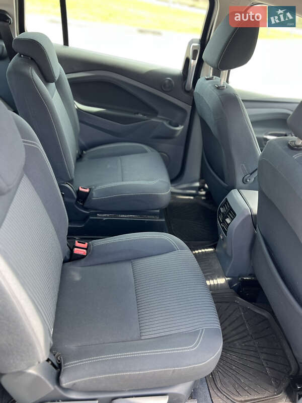 Мінівен Ford Grand C-Max 2013 в Стрию