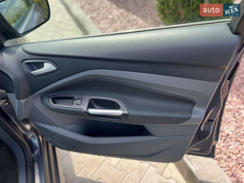 Мінівен Ford Grand C-Max 2013 в Стрию