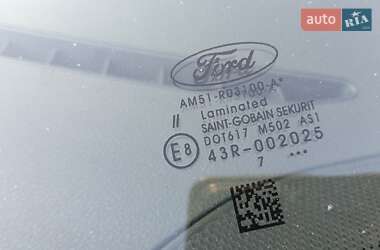Минивэн Ford Grand C-Max 2017 в 