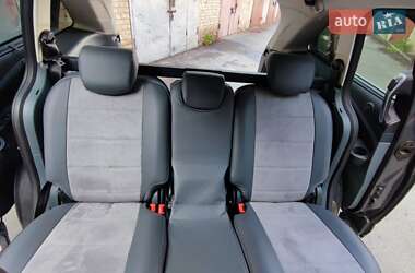 Мінівен Ford Grand C-Max 2015 в 