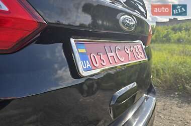 Минивэн Ford Grand C-Max 2011 в 