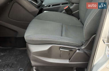 Минивэн Ford Grand C-Max 2016 в 