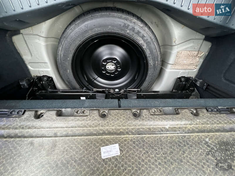 Мінівен Ford Grand C-Max 2011 в Луцьку