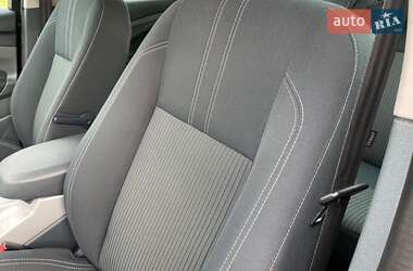Мінівен Ford Grand C-Max 2011 в 