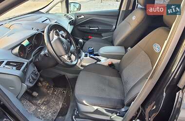 Минивэн Ford Grand C-Max 2012 в 